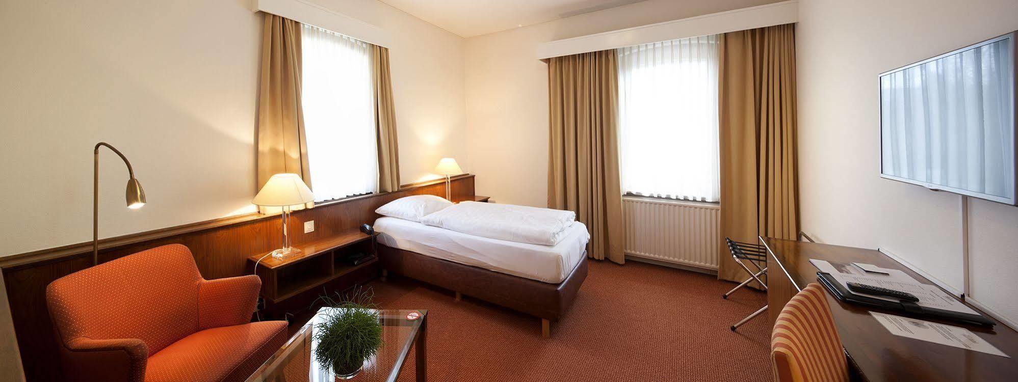 Hotel Valuas Venlo Esterno foto